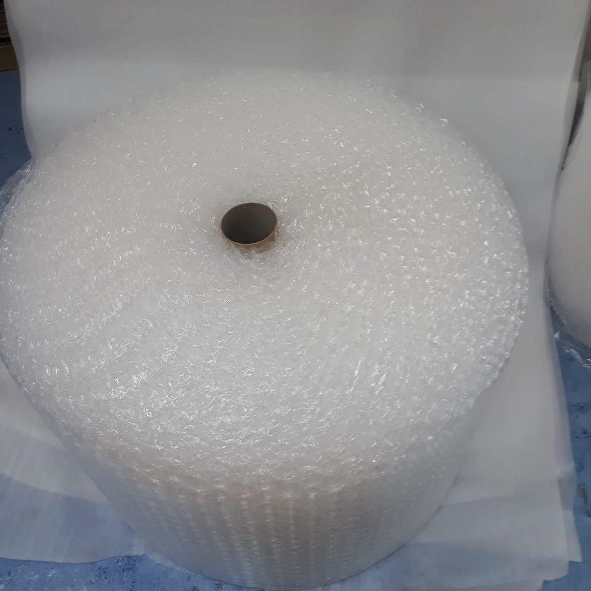 27mm.Dia Bubble Wrap Roll Size 50CM X 49M cartonbox.sg